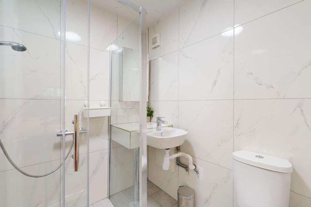185 Lanark Properties London Ngoại thất bức ảnh